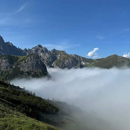 Bergblick Rundum By Base&beyond Zirl