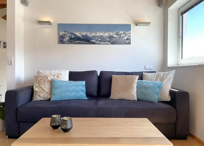 Bergblick Rundum By Base&beyond Zirl